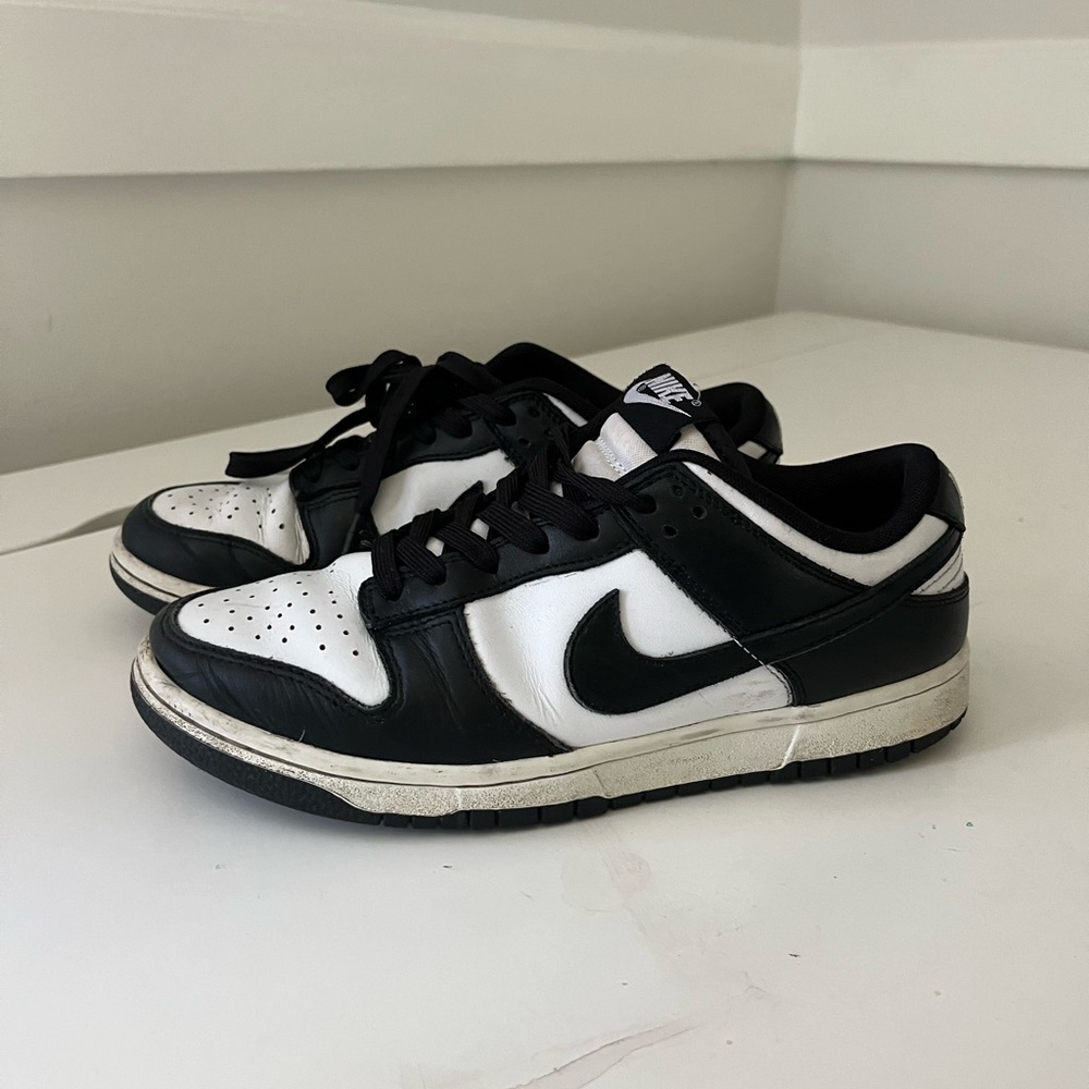 Nike Dunk Low panda